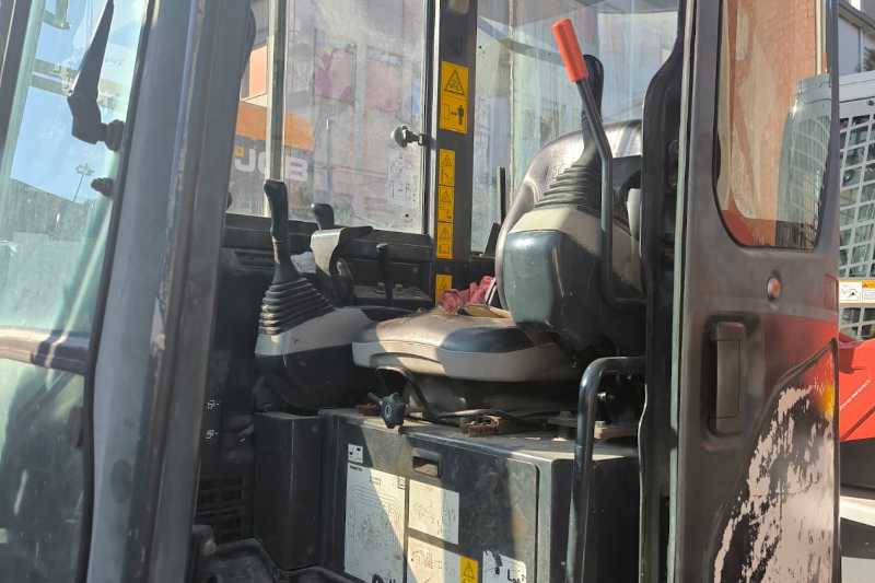 OmecoHub - Immagine KOMATSU PC45MR-3